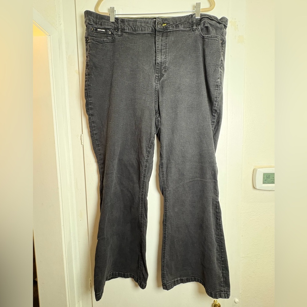 DKNY Black/Charcoal Women’s Flare Jeans Size 24W Stretch - 28” Inseam